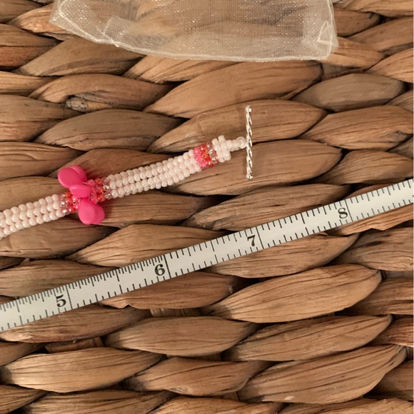 NWOT Beaded Pink Bracelet with Toggle Clasp T-Bar Closure - Picture 5 of 5